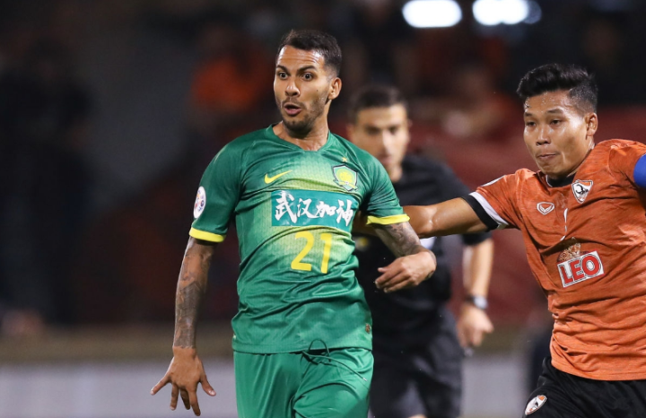 中欧体育即时比分-关于今晨中超焦点战，克里夫兰骑士造点机会，话题不断，赛季目标并未改变的信息