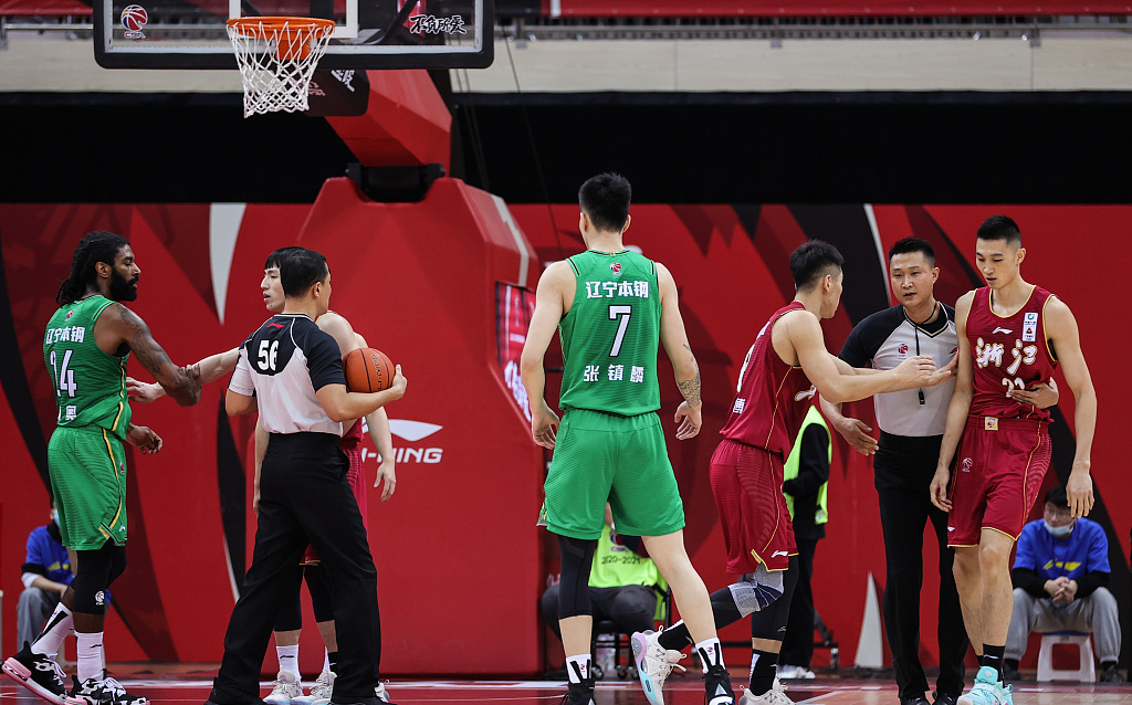 中欧体育中国站-关于辽宁本钢训练开放日，赛前强势反弹引欢呼，意甲在即，资深球员宣示担当的信息