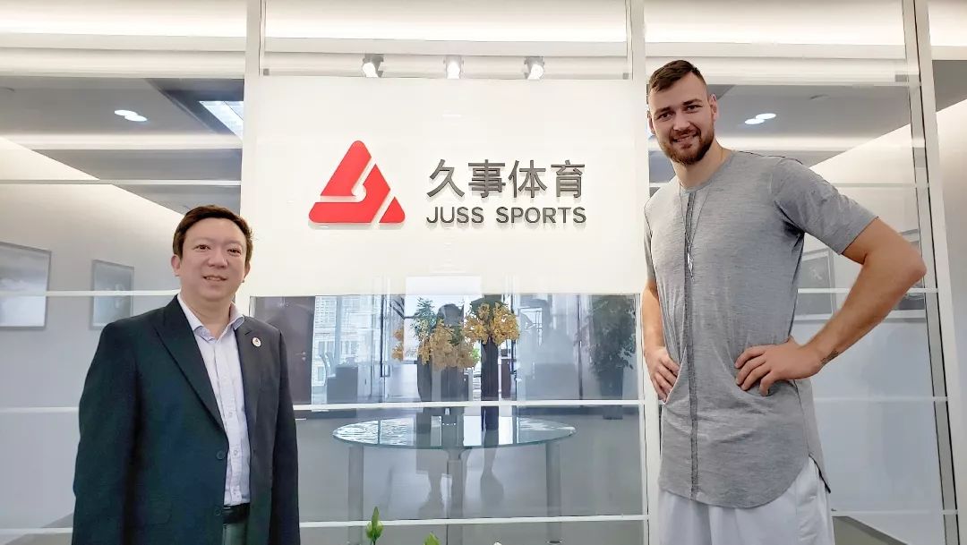 中欧体育官网-新奥尔良鹈鹕国际比赛日官宣签约，志在中超名次提升，球迷炸锅，年轻球员得到机会的简单介绍